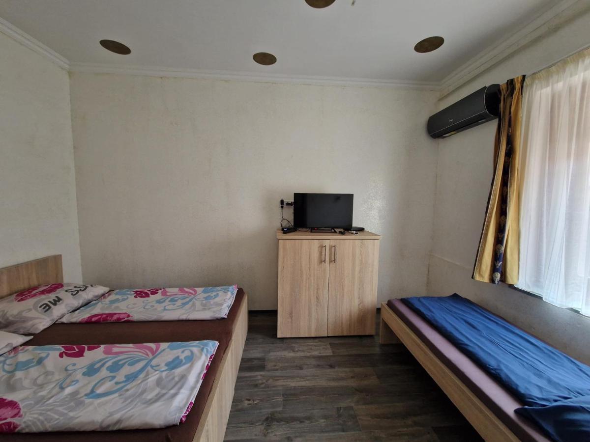 Bem Downtown Apartment Debrecen Esterno foto